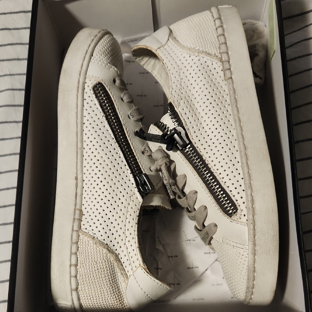 Dolce Vita White Sneakers with Zipper Detail